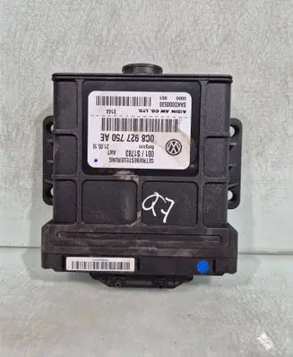 Audi Q7 4L Gearbox control unit/module 0C8927750AE