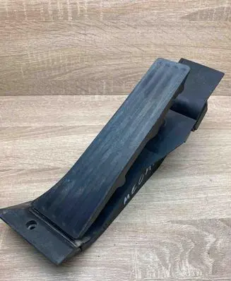 BMW 5 E60 E61 Accelerator throttle pedal 6772646 25916010 Used