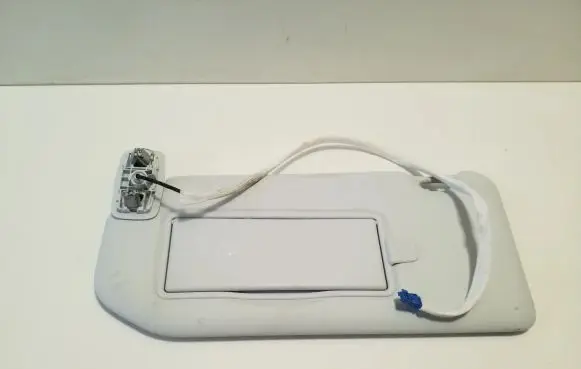 Opel Grandland X Sun visor