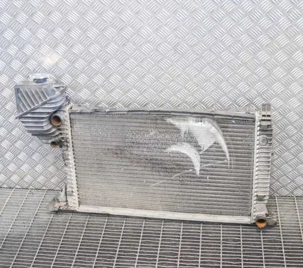 Mercedes-Benz Sprinter W901 W902 W903 W904 Coolant radiator A9015003500