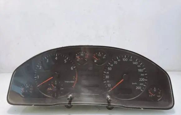 Audi A6 S6 C5 4B Speedometer (instrument cluster) 4B0919860A