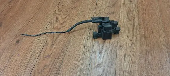Renault Espace - Grand espace IV Tire pressure sensor 8200027883