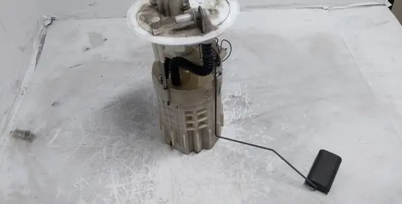 Renault Master II In-tank fuel pump 55053812 3117041 3200704611