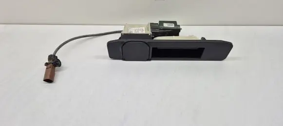 Mercedes-Benz GL X166 Tailgate handle with camera A1667500693