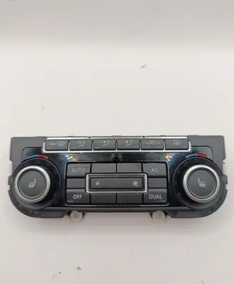 Volkswagen Golf VI Climate control unit 5K0907044ES 5HB00974661