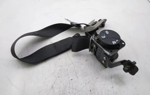 KIA Sportage Rear seatbelt 898203U200ED