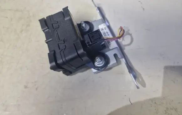 Ford Focus ESP acceleration yaw rate sensor 10170103533