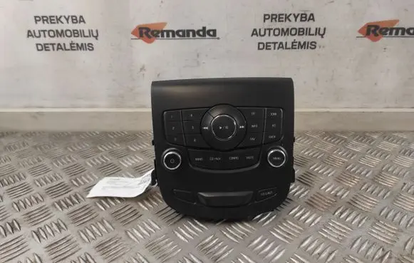 Chevrolet Orlando Head unit multimedia control 95020065
