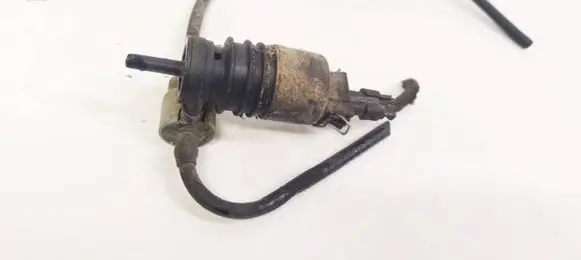 Opel Zafira A Windscreen/windshield washer pump