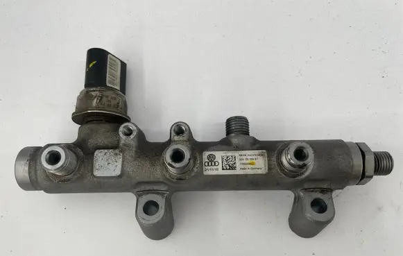 Audi Q5 SQ5 8R Fuel main line pipe 059130089BT