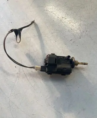 Opel Combo C Windscreen/windshield washer pump 430036418 13224654