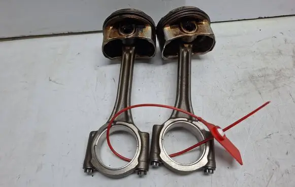 Citroen C3 Piston with connecting rod S27647009 HM05 HMZ