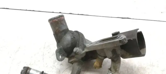 Alfa Romeo 159 Thermostat housing 24415162