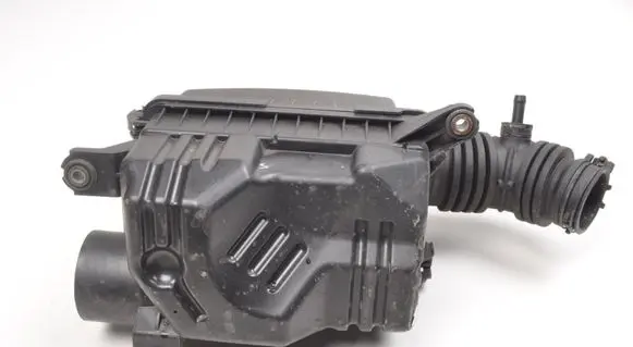 Hyundai i30 Air filter box 28110A5000