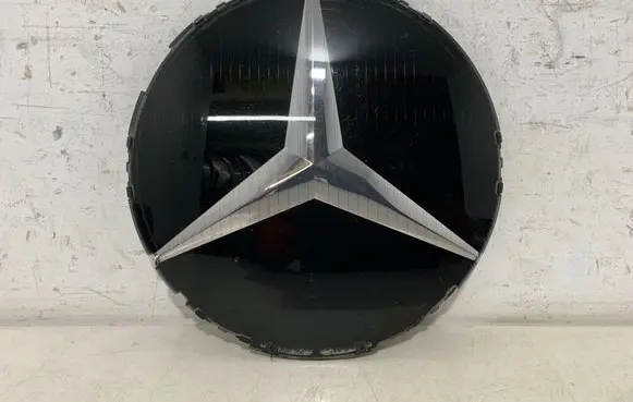 Mercedes-Benz GLE W167 Manufacturer badge logo/emblem A0008880500