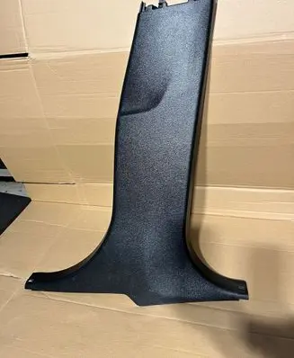 BMW X1 F48 F49 (B) pillar trim (bottom) 7332818