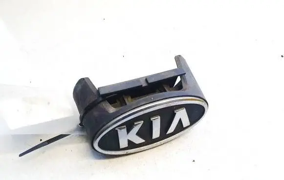 KIA Cerato Manufacturer badge logo/emblem 