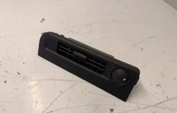 Renault Scenic III - Grand scenic III Dashboard side air vent grill/cover trim SC3KRATNAW2