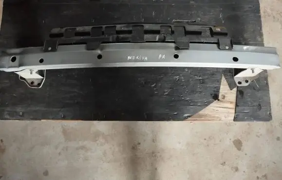 Opel Meriva A Front bumper mounting bracket 93368358 GMT55201 2866