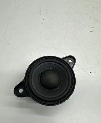 Mercedes-Benz CLS C218 AMG Front door high frequency speaker A2048205902