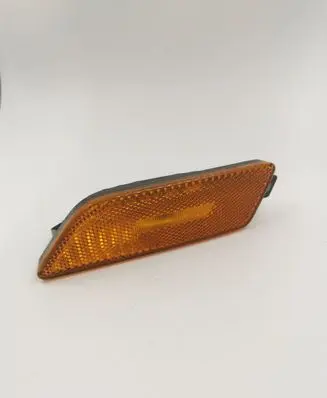 Porsche Macan (95B) Front reflector 95B945119