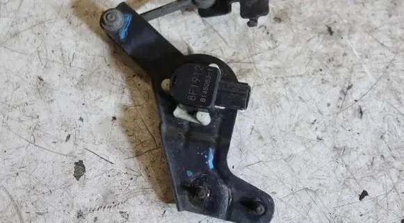Subaru Impreza III Fog light part 8F1912