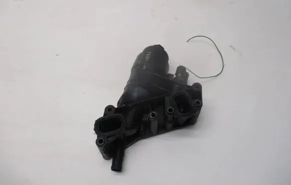 Opel Vivaro Oil filter mounting bracket 7701062113