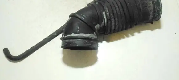 Mitsubishi Galant Air intake hose/pipe mr224142