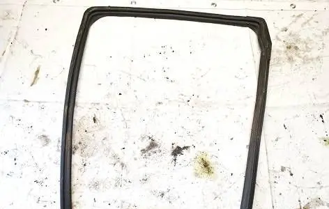 Renault Zoe Rubber seal rear door 82331 4130r