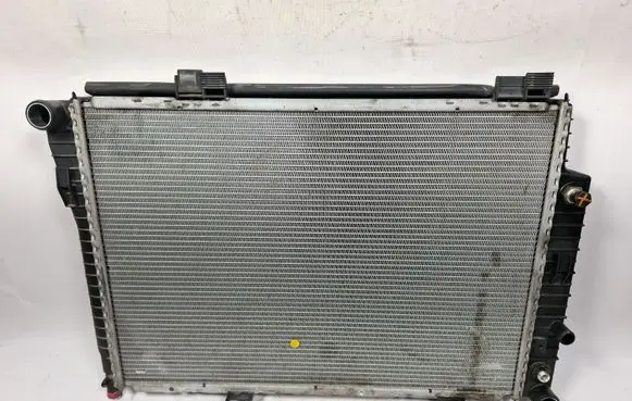 Coolant radiator