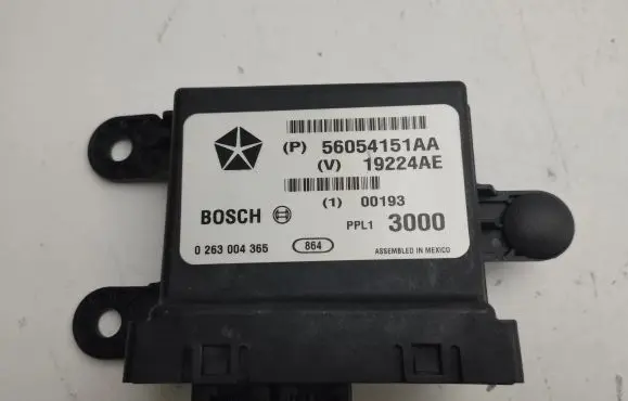 Chrysler Grand Voyager V Parking PDC control unit/module 56054151AA