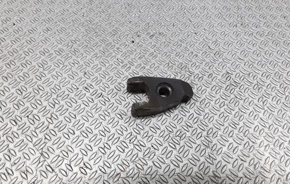Citroen Berlingo Fuel Injector clamp holder