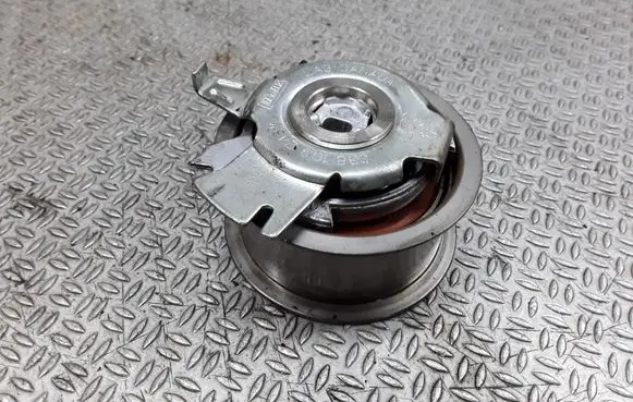 Audi A4 S4 B7 8E 8H Timing belt/chain tensioner 038109243M