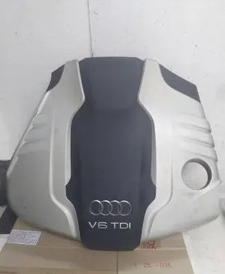Audi A8 S8 D4 4H Engine cover (trim) 4H0103925 4L0103925