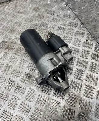 Audi A4 S4 B5 8D Starter motor