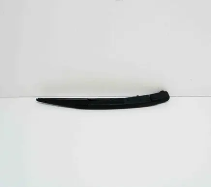 Nissan Qashqai Rear wiper blade arm