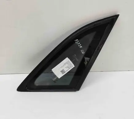 Audi Q3 8U Rear side window 8U0845300A