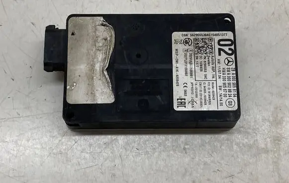 Mercedes-Benz C W205 Distronic sensor radar A0009058104 A0009028824 A0009056700