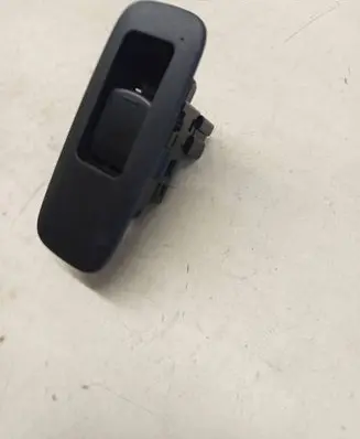Nissan Qashqai+2 Electric window control switch 25411BR00A 0132