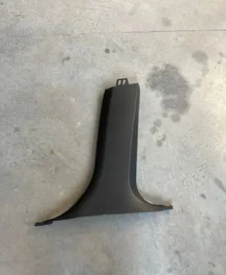 BMW X3 G01 (B) pillar trim (bottom) 7396432 77382810
