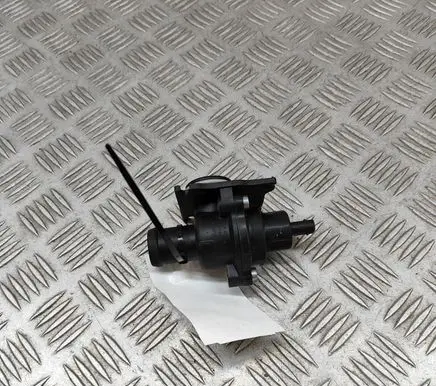 Mercedes-Benz GLS X167 Turbo solenoid valve A0001532859