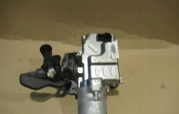 Fiat Panda III Electric power steering pump 735674741