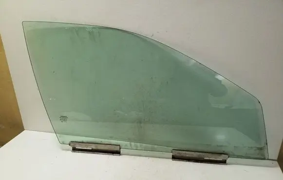 Volvo S80 Front door window glass four-door