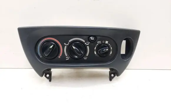 Renault Megane I Climate control unit 662369C 101584 100820