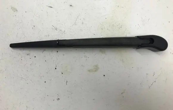 KIA Sorento Rear wiper blade arm 