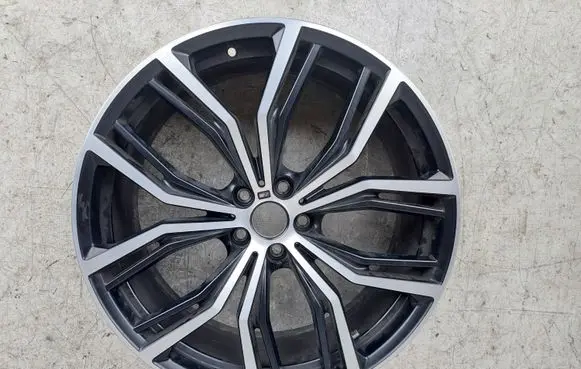 BMW X3 G01 R21 alloy rim 6877336 3572936