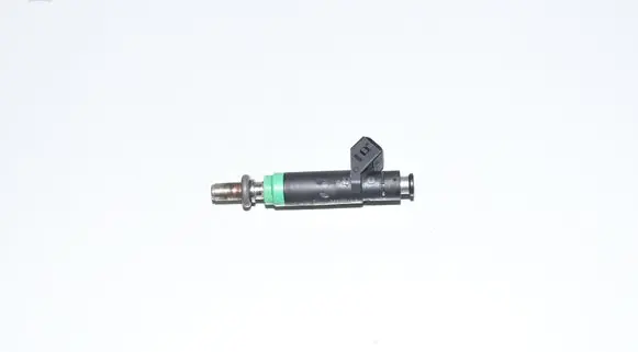 BMW X5 E53 Fuel injector 7525721