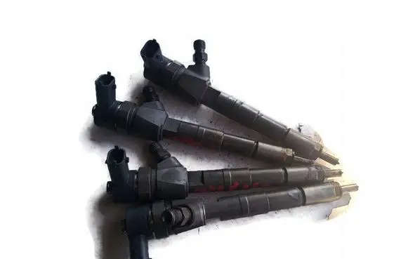 Opel Combo D Fuel injector 0445110524