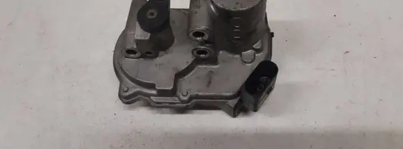Audi A8 S8 D3 4E Intake manifold valve actuator/motor 059129086
