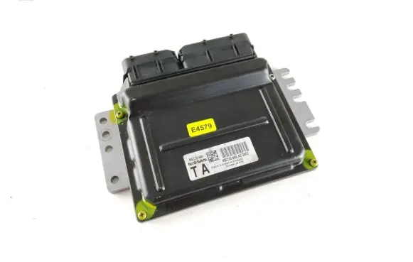 Nissan Primera Engine control unit/module MEC32660